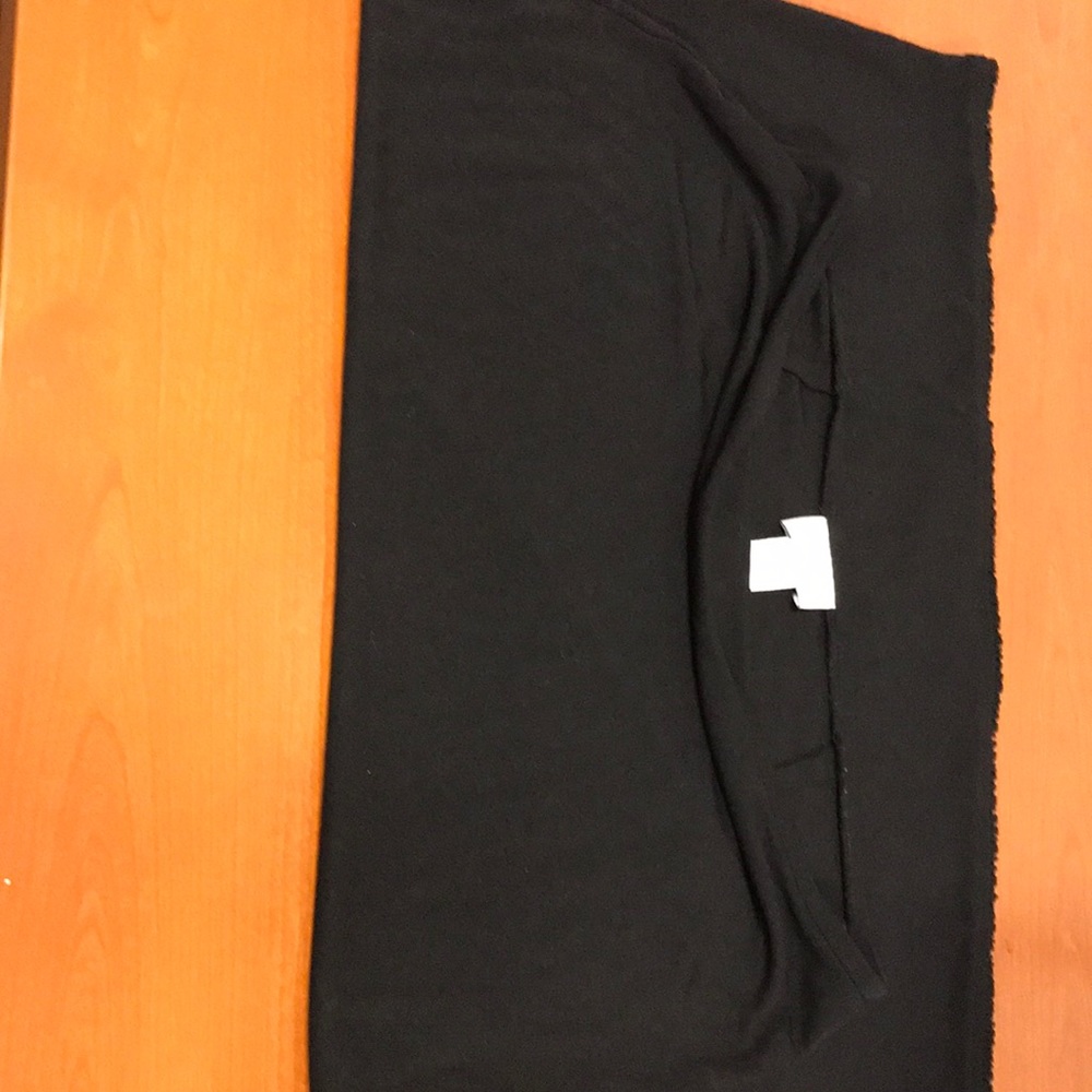 Black skirt